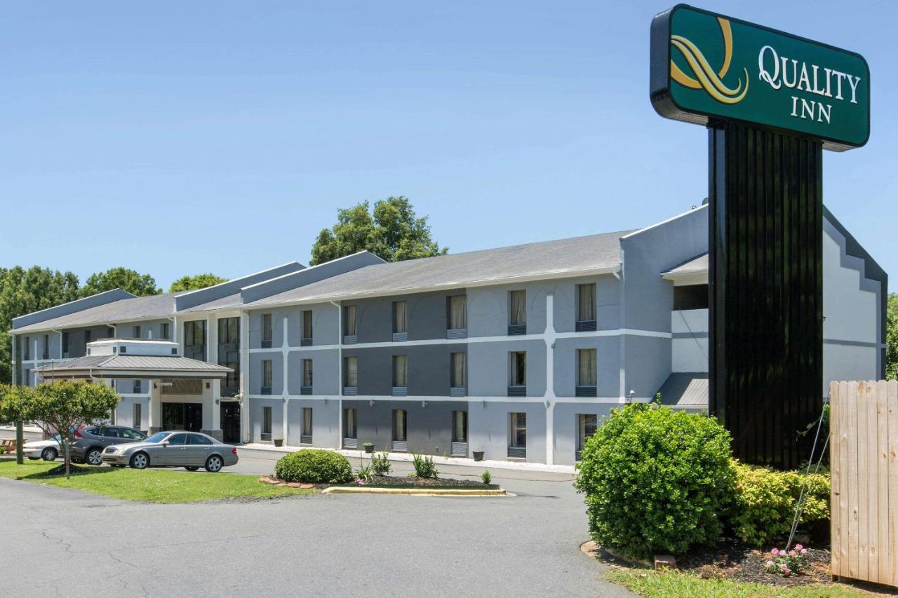 Quality Inn Airport-Near Uptown Charlotte Exterior photo